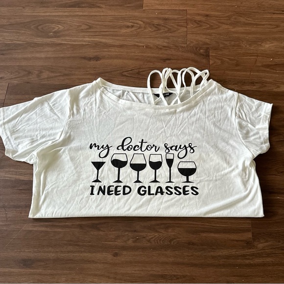 SUPER CUTE OFF THE SHOULDER TEE size XL NWT - Picture 2 of 3